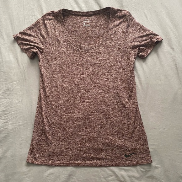 Nike Dri-Fit T-Shirt (Medium) - Picture 1 of 4